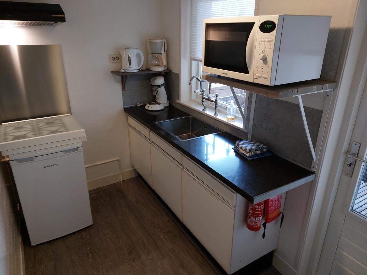Appartement Met Inpandig Balkon, 150 Meter Verwijderd Van Strand En Centrum 주테란데 외부 사진